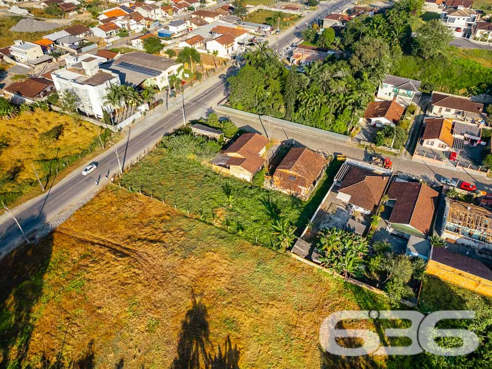 AMPLO TERRENO À VENDA NO BAIRRO NOVA BRASÍLIA
Ate