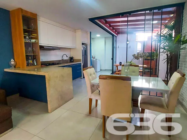 LINDO SOBRADO EM EXCELENTE LOCALIZAÇÃO NO BAIRRO S
