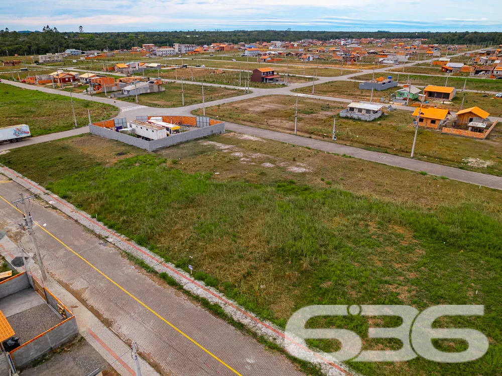 VENDE-SE TERRENO EM ARAQUARI - COLÉGIO AGRÍCOLA
I