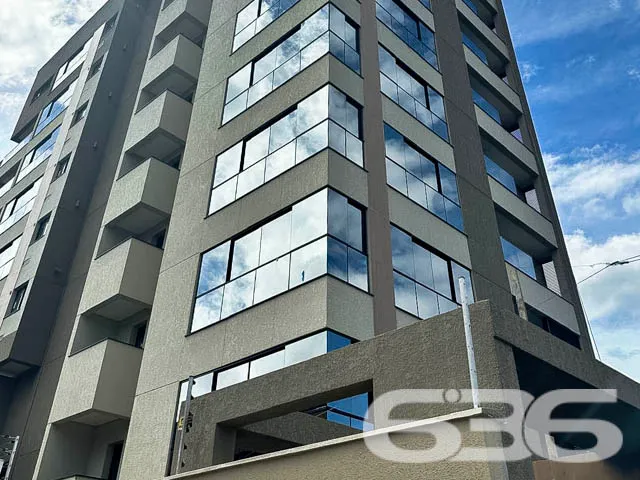 Apartamento de cobertura plana com 3 quartos, situ