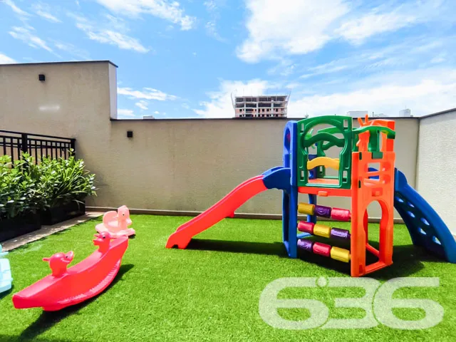 Apartamento de cobertura plana com 3 quartos, situ