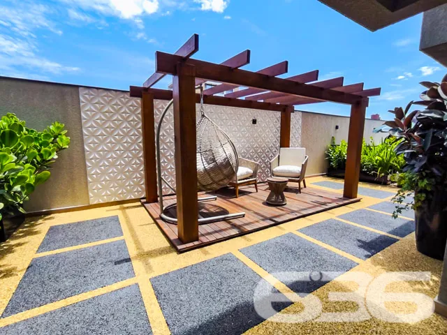 Apartamento de cobertura plana com 3 quartos, situ