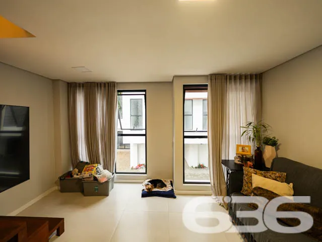 BAIRRO BOA VISTA: CASA 100% MOBILIADA E DECORADA -