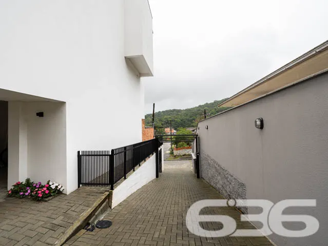 BAIRRO BOA VISTA: CASA 100% MOBILIADA E DECORADA -