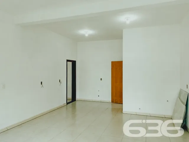 ESPAĂO E SOFISTICAĂĂO NO BAIRRO BUCAREIN: SOBRADO