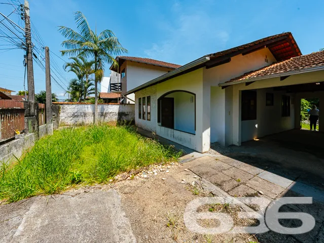 OPORTUNIDADE ÚNICA NO BAIRRO SANTO ANTÔNIO – CASA
