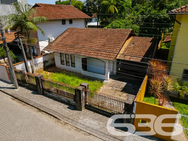 OPORTUNIDADE ÚNICA NO BAIRRO SANTO ANTÔNIO – CASA