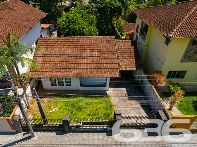 OPORTUNIDADE ÚNICA NO BAIRRO SANTO ANTÔNIO – CASA