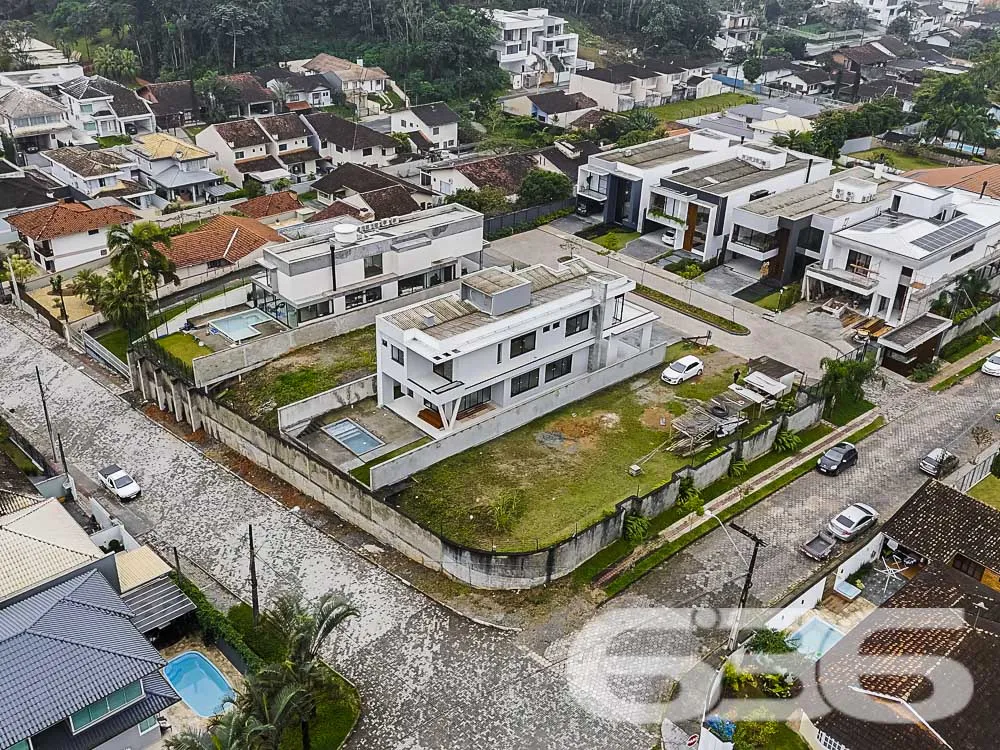 Descubra o Seu Novo Espaço em Joinville - Terreno