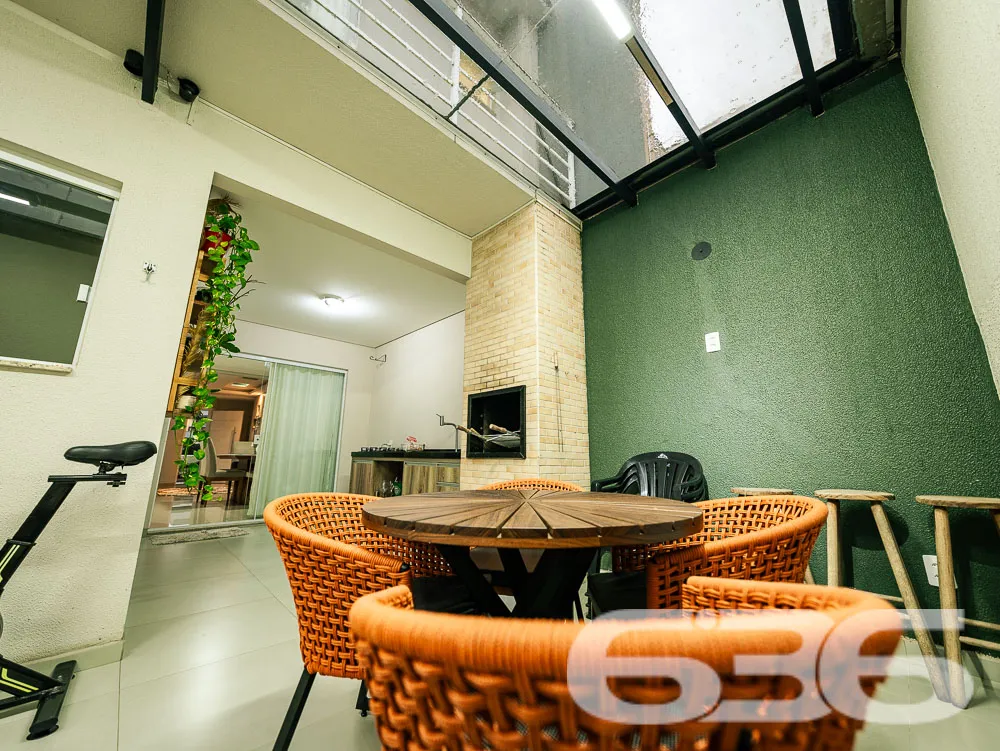 Residência Geminada à Venda no Bairro Jardim Iriri