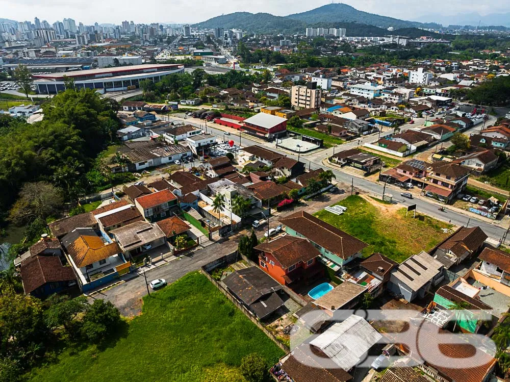 Terreno Plano com Excelente Localização no Bairro 
