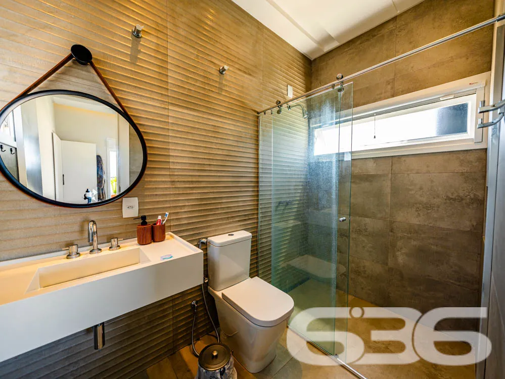 Encante-se com o luxo e a sofisticação desta resid