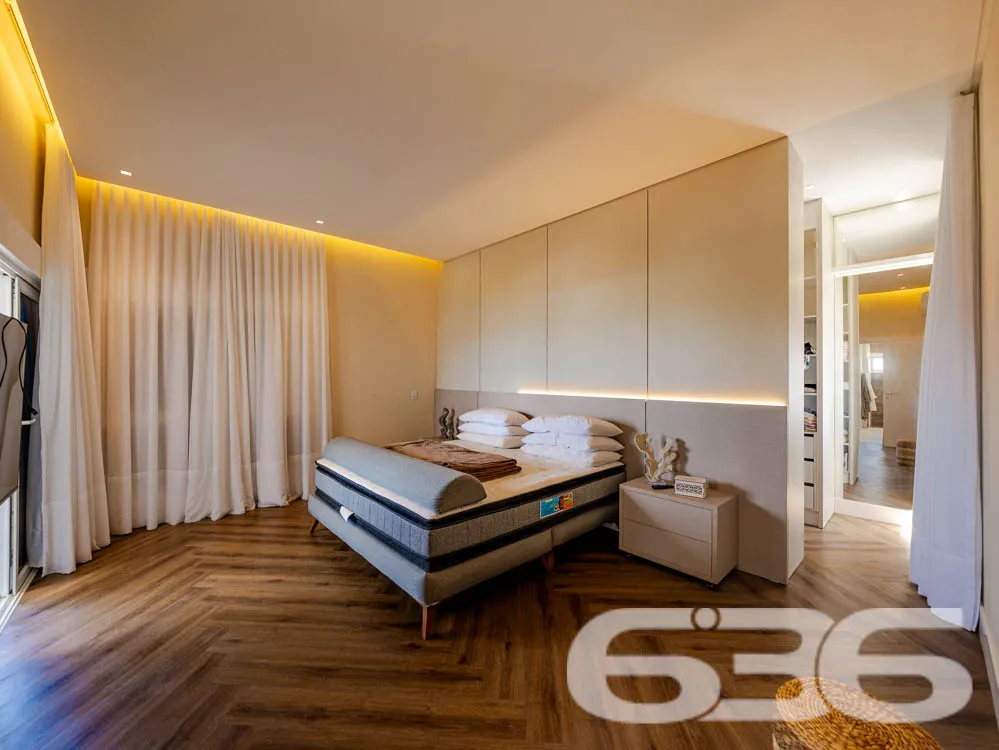 Encante-se com o luxo e a sofisticação desta resid