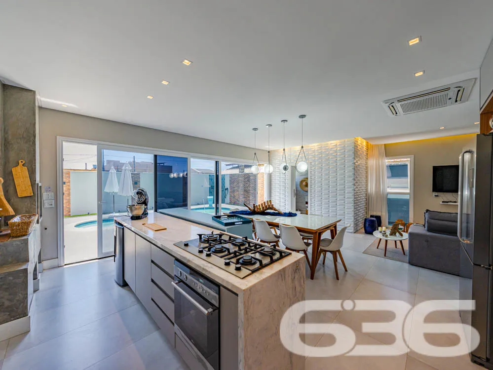 Encante-se com o luxo e a sofisticação desta resid
