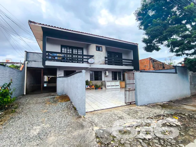Este imĂłvel em Joinville, SC, no bairro Floresta,