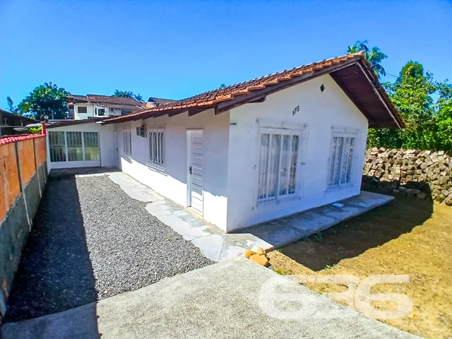 Aprecie o charme e a tranquilidade nesta residĂȘnci