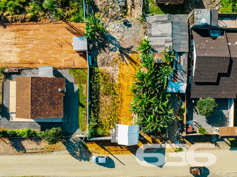 Oportunidade para investir ou construir em Balneár