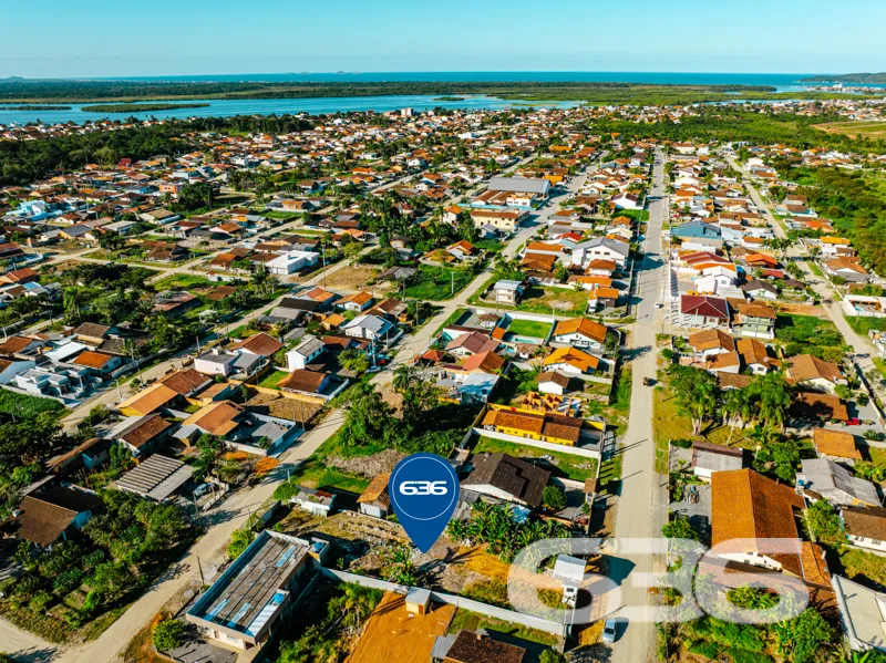 Oportunidade para investir ou construir em Balneár