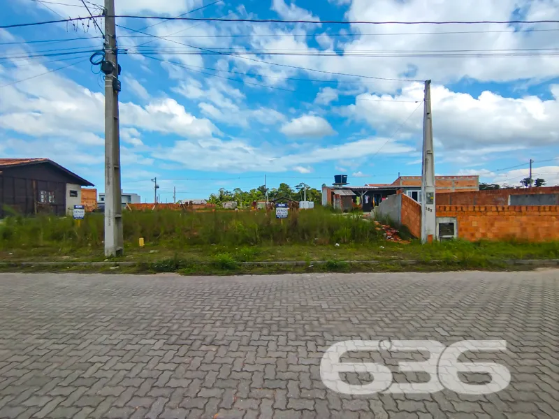 Terreno à venda no Bairro Colégio Agrícola, Araqua