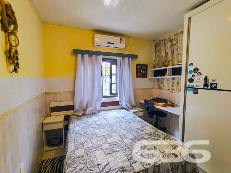 Casa térrea à venda no bairro João Costa em Joinvi