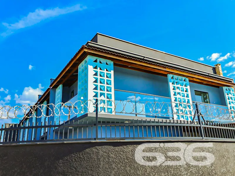 Oportunidade imperdĂvel em Joinville/SC â Sobrado