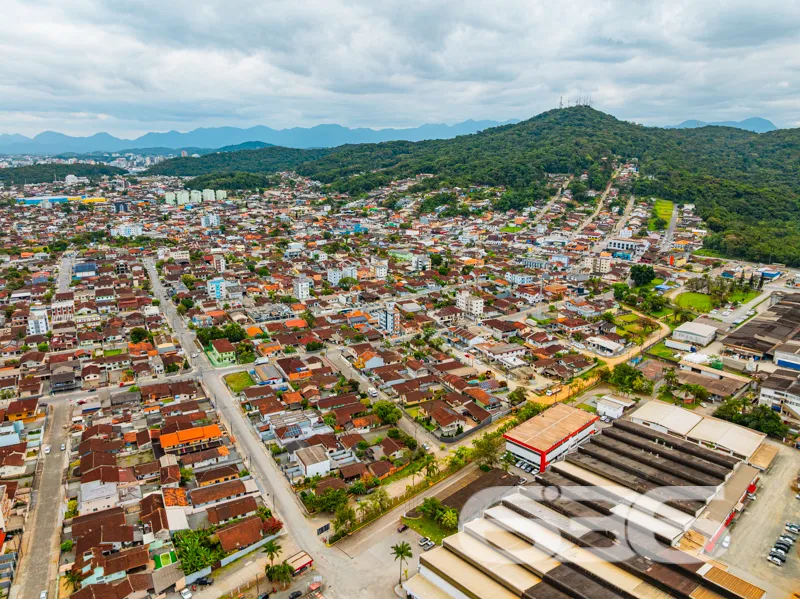 Descubra a residência dos seus sonhos no coração d
