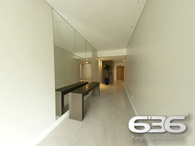 COBERTURA ESPETACULAR COM 3 QUARTOS NO ANITA GARIB