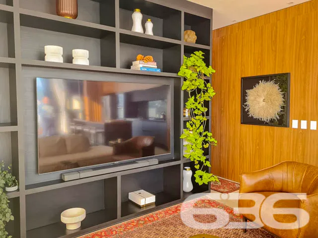 BELÍSSIMO APARTAMENTO COM 4 SUÍTES E 3 VAGAS DE GA
