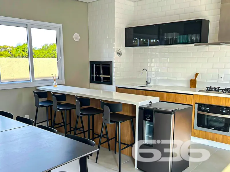 APARTAMENTO COM 1 SUÍTE E MAIS 2 QUARTOS, NO BAIRR