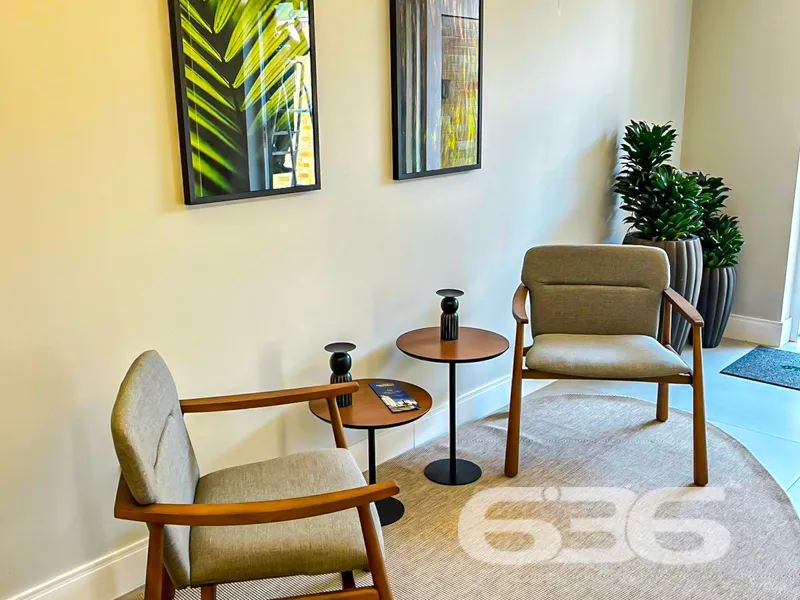APARTAMENTO COM 1 SUÍTE E MAIS 2 QUARTOS, NO BAIRR