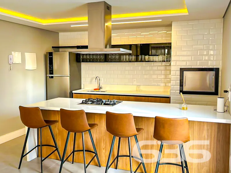 APARTAMENTO COM 1 SUÍTE E MAIS 2 QUARTOS, NO BAIRR