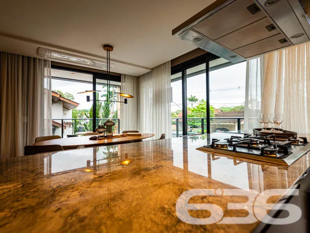 APARTAMENTO DE ALTO PADRÃO COM 3 SUÍTES NO BAIRRO