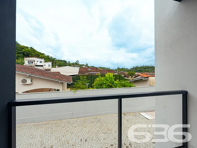 VENDE-SE SOBRADO EM CONDOMĂNIO FECHADO
Procurando