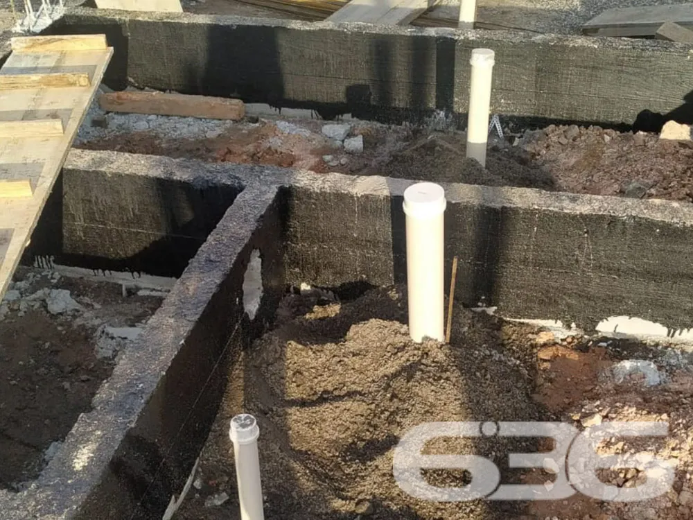 SEU FUTURO LAR DE LUXO NO BAIRRO IRIRIÚ ESTÁ EM CO