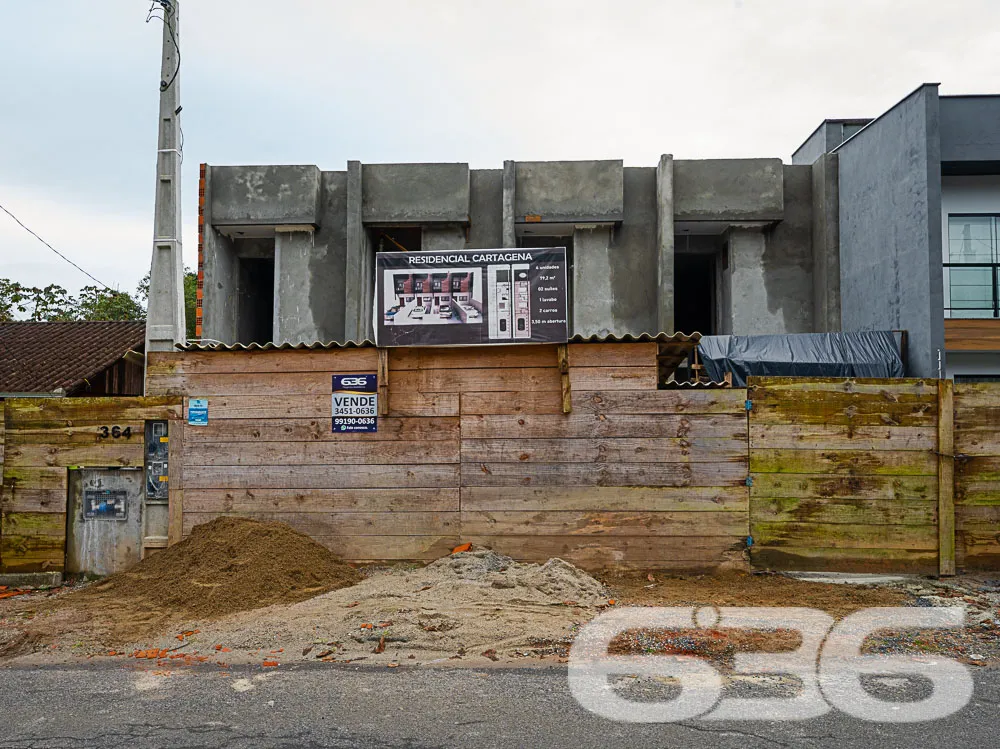 Casa Geminada de Alto PadrĂŁo em Joinville - Nova B