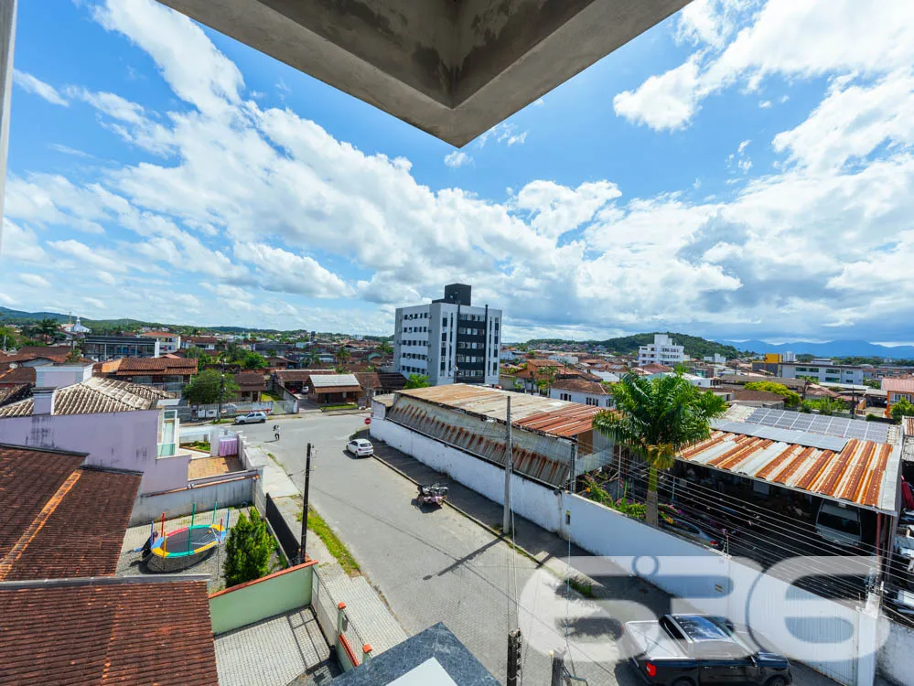 Descubra o potencial de um novo lar em Joinville! 