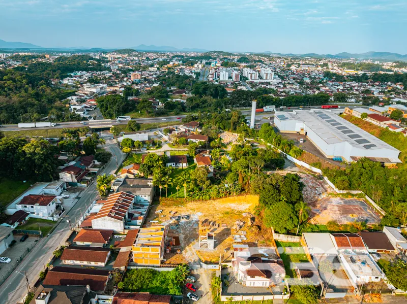 Descubra seu novo lar em Joinville â Um sobrado ge