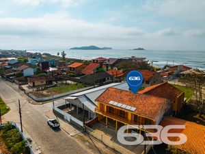 Residência - Salinas - Balneário Barra do Sul