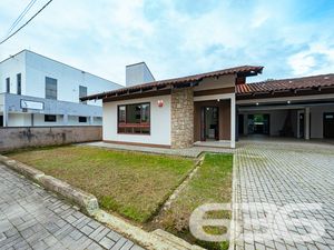 Comercial - Saguaçu - Joinville